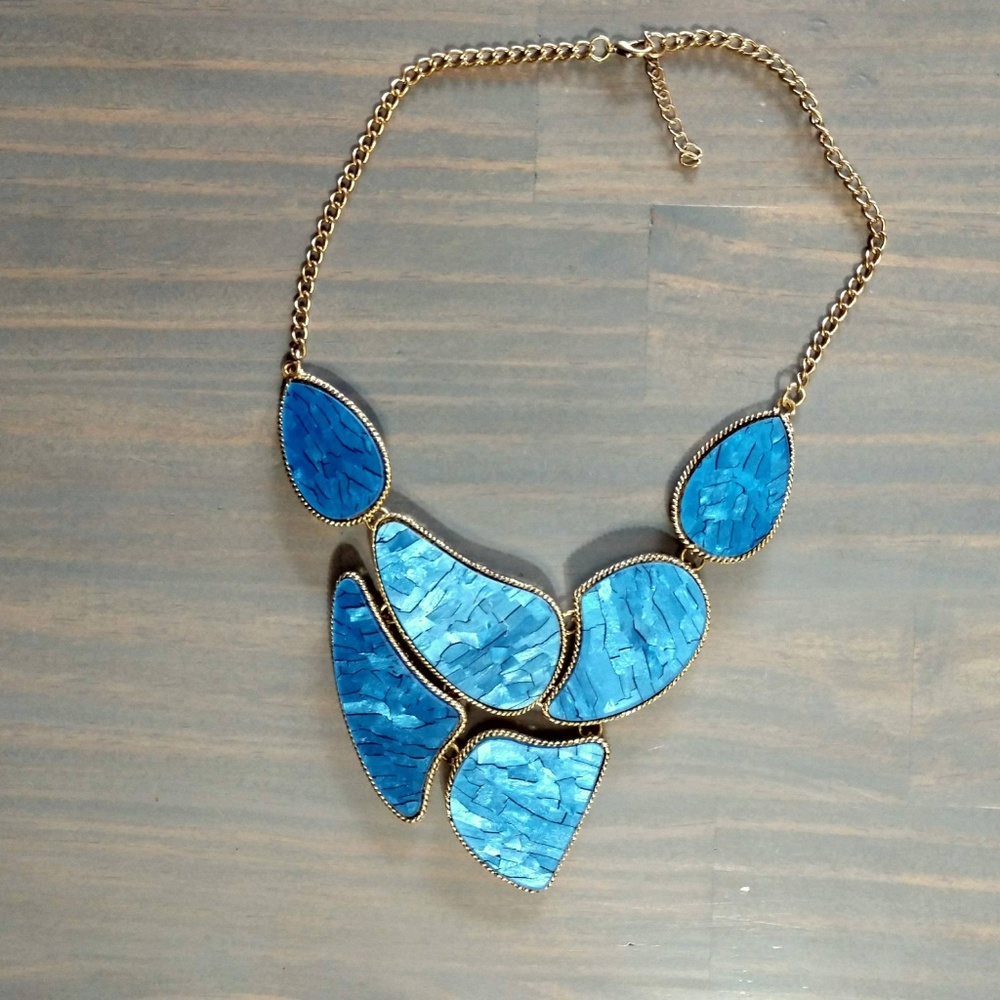 Blue panel statement necklace - Picture 4 of 6